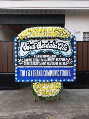 Papan Bunga Duka di Pemurus Dalam